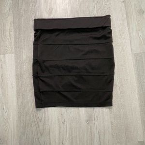 Stoosh Studio Black Stretchy SKIRT~ size M